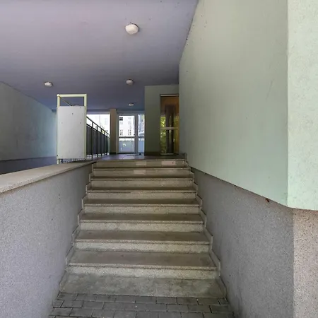 Bright Robocza In Wilda With Parking By Renters Apartment Poznan