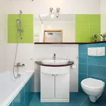 Bright Robocza In Wilda With Parking By Renters Apartament *