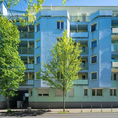 Bright Robocza In Wilda With Parking By Renters * Познань